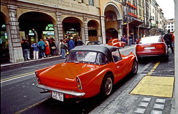 59-1b (94-05-15b) 1959-64 Daimler SP250.jpg